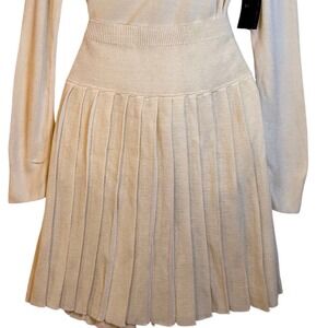 NWT- Jaclyn Smith Cream Knit Pleated A-Line Skirt Womens Size L